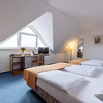 Trip Kongresshotel Frankfurt-rodgau 3*