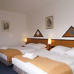מלון Trip Kongresshotel Frankfurt-rodgau רודגאו