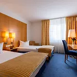 מלון Trip Kongresshotel Frankfurt-rodgau