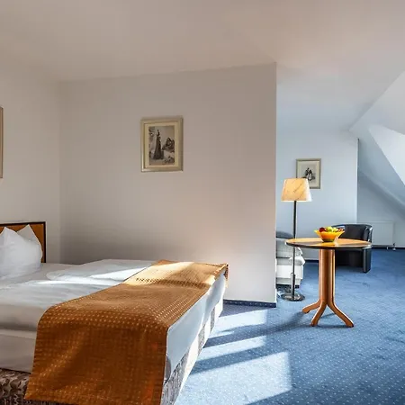 Отель Trip Kongresshotel Frankfurt-rodgau Родгау