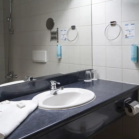ホテル Trip Kongresshotel Frankfurt-rodgau 3*