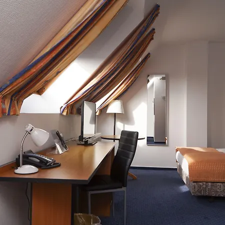 Trip Kongresshotel Frankfurt-rodgau 3* Rodgau