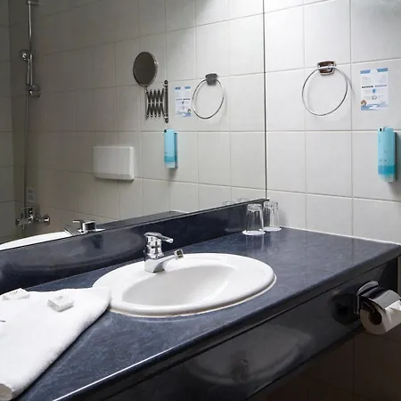 ホテル Trip Kongresshotel Frankfurt-rodgau 3*
