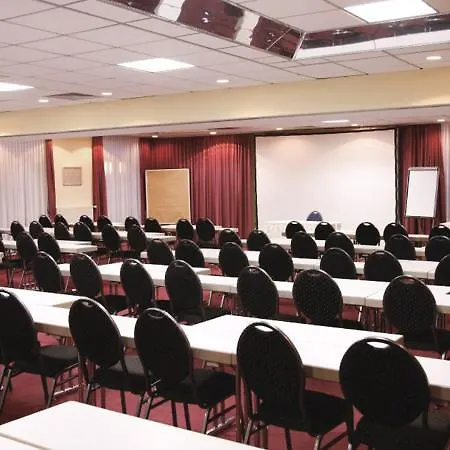 Отель Trip Kongresshotel Frankfurt-rodgau